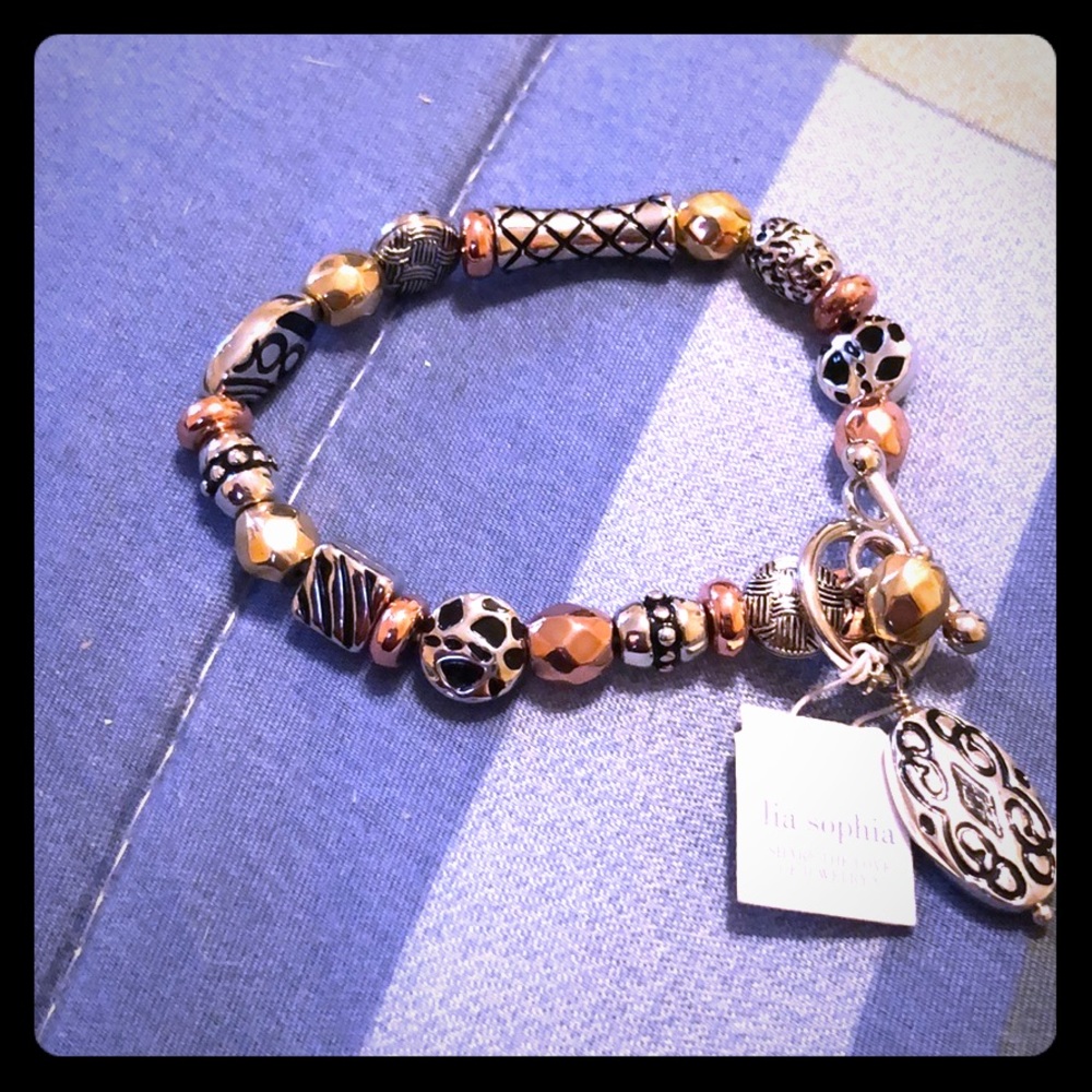 Bracelet